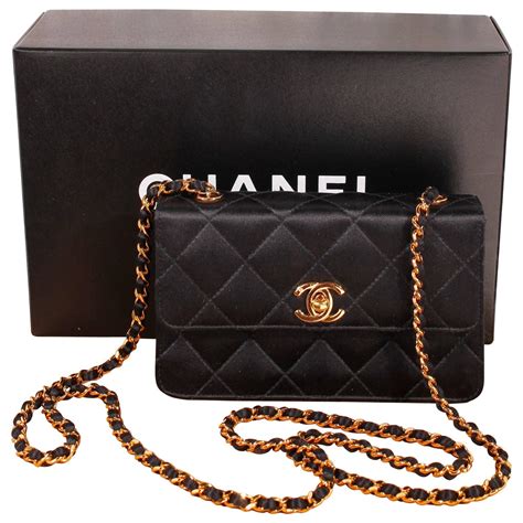 chanel clutch kopen|Chanel clutch price.